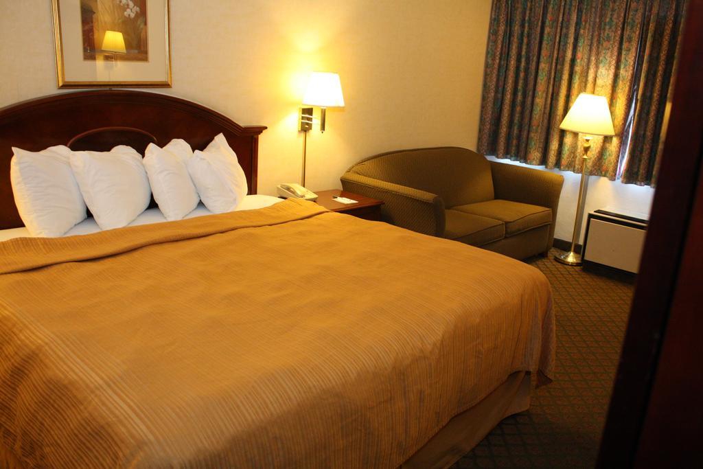 Quality Inn Shenandoah Valley Нью-Маркет Номер фото