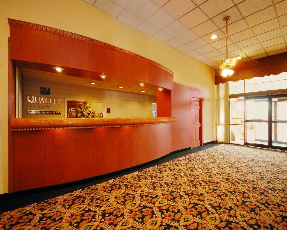 Quality Inn Shenandoah Valley Нью-Маркет Интерьер фото