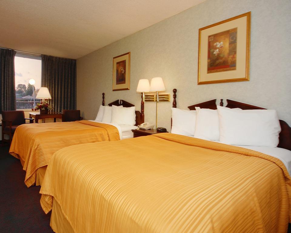 Quality Inn Shenandoah Valley Нью-Маркет Экстерьер фото